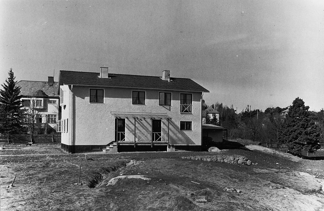 Egen villa Exteriör. ArkDes ARKM.1962-101-1924
